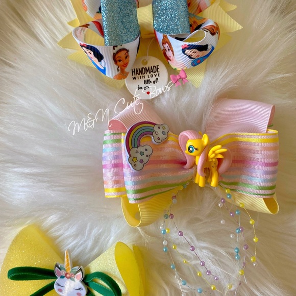 Yellow Party π - Picture 1 of 5